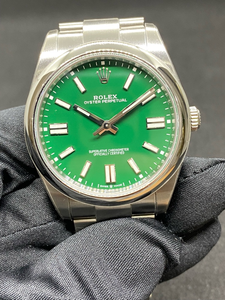 Rolex OYSTER PERPETUAL