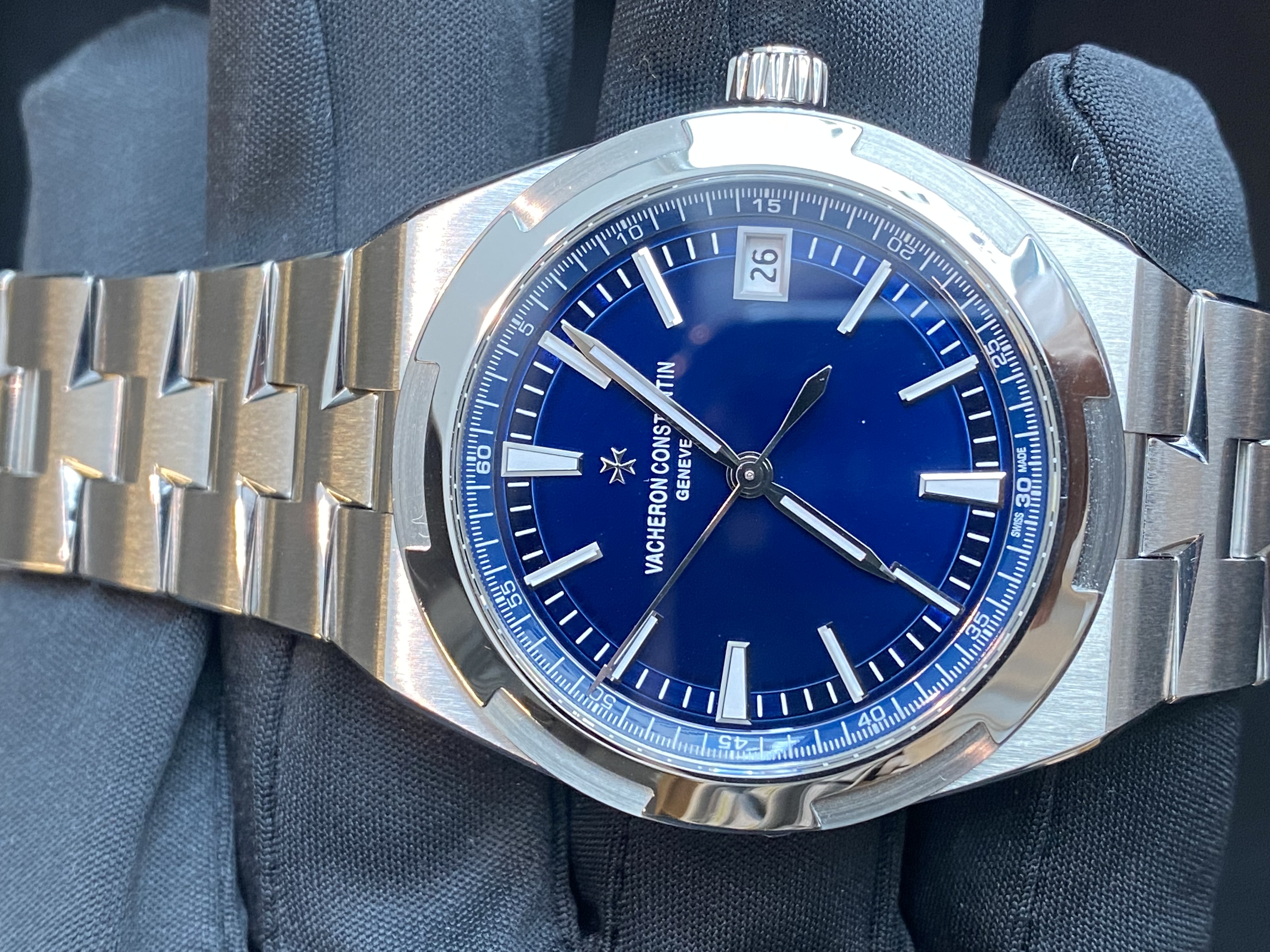 Vacheron-Constantin OVERSEAS
