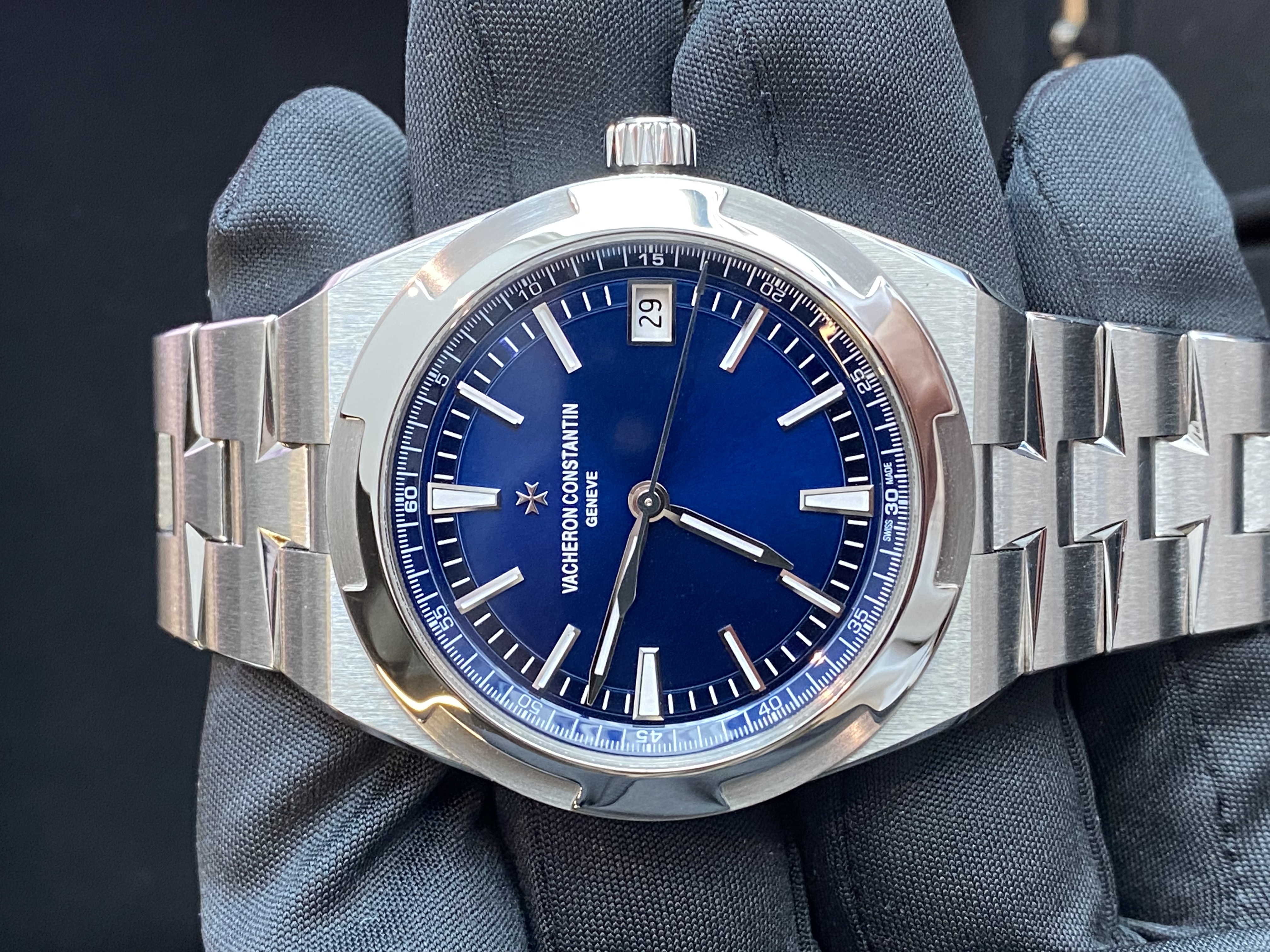 Vacheron-Constantin OVERSEAS